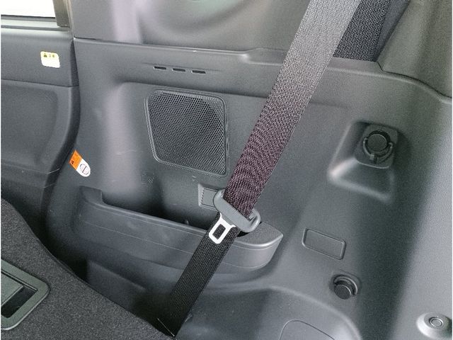 DAIHATSU TANTO CUSTOM 2022 Image 31