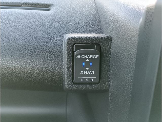 DAIHATSU TANTO CUSTOM 2022 Image 31