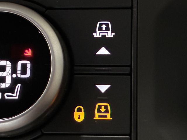 ROVER DEFENDER 2023 Image 31