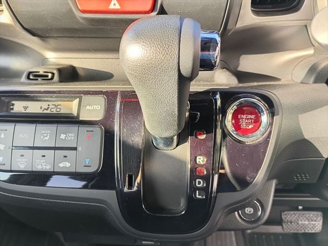 HONDA N BOX SLASH 4WD 2015 Image 31