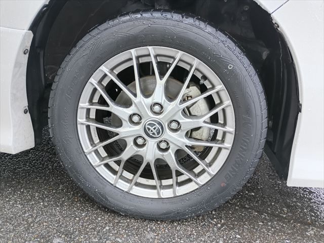 TOYOTA NOAH HYBRID 2016 Image 31