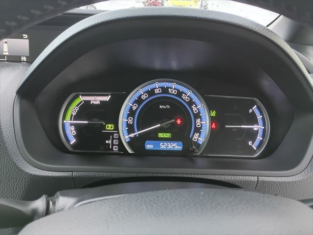 TOYOTA NOAH HYBRID 2016 Image 31