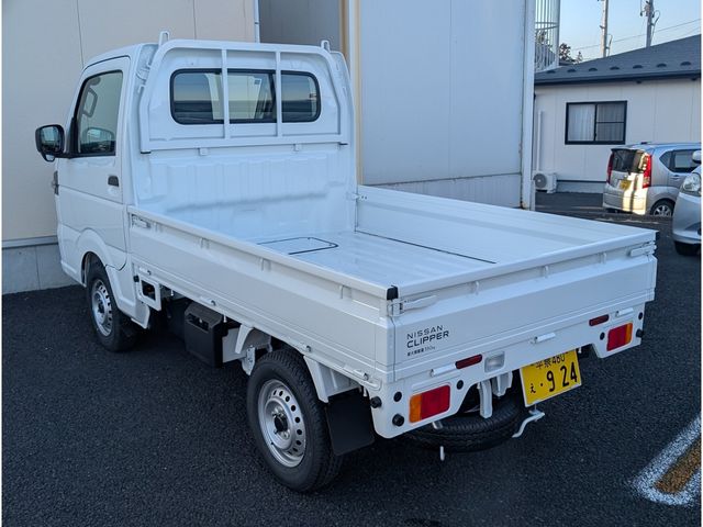 NISSAN CLIPPER TRUCK 4WD 2026 Image 31