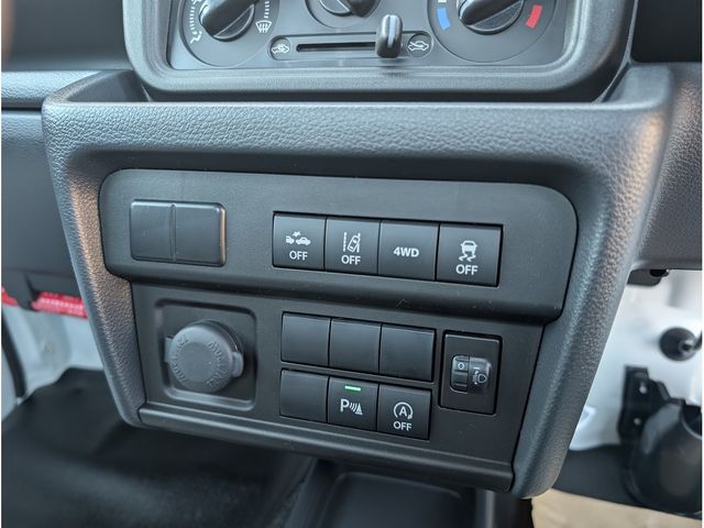 NISSAN CLIPPER TRUCK 4WD 2026 Image 31