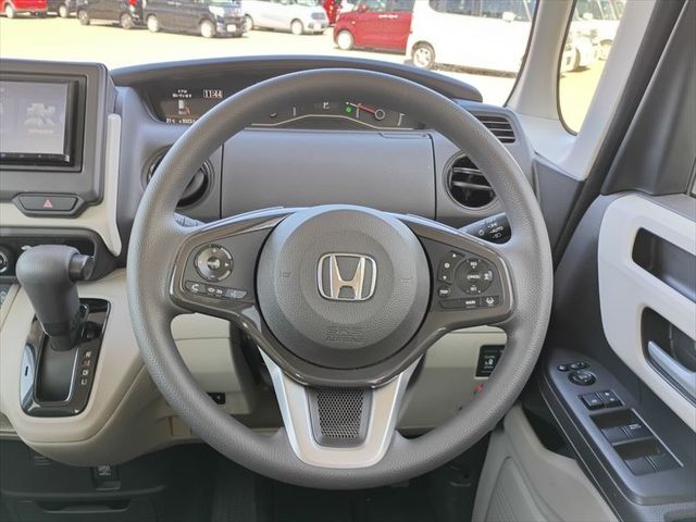 HONDA N BOX 2020 Image 31