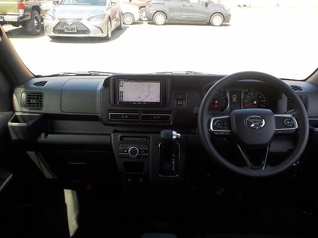 DAIHATSU ATRAI VAN 2021 Image 31