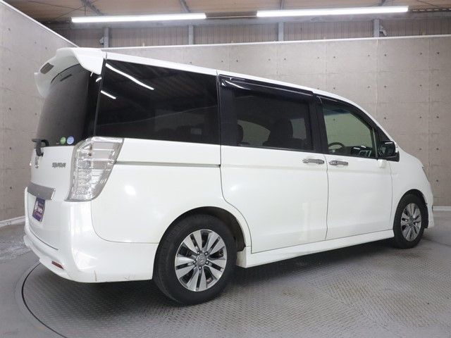HONDA STEPWAGON SPADA 2012 Image 31