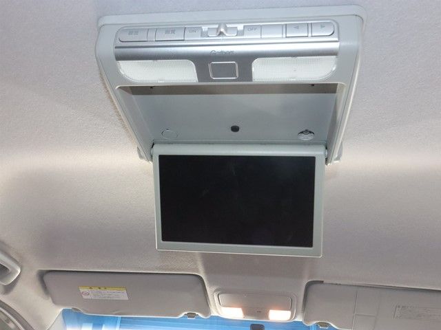 HONDA STEPWAGON SPADA 2012 Image 31