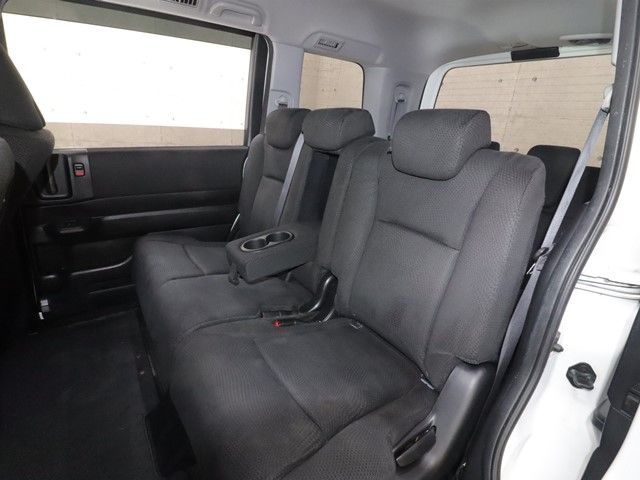 HONDA STEPWAGON SPADA 2012 Image 31