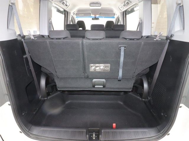 HONDA STEPWAGON SPADA 2012 Image 31