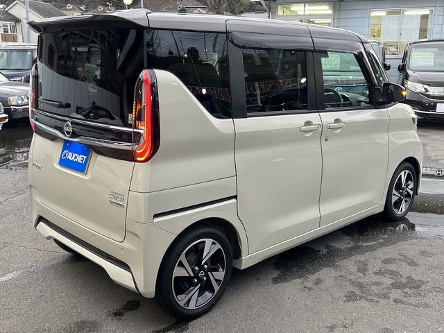 NISSAN ROOX 2024 Image 31