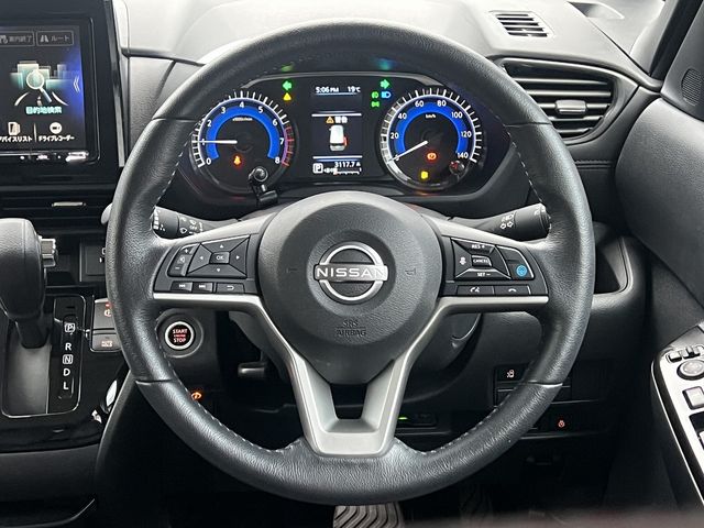 NISSAN ROOX 2024 Image 31