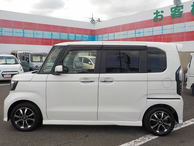 HONDA N BOX CUSTOM 2019 Image 31