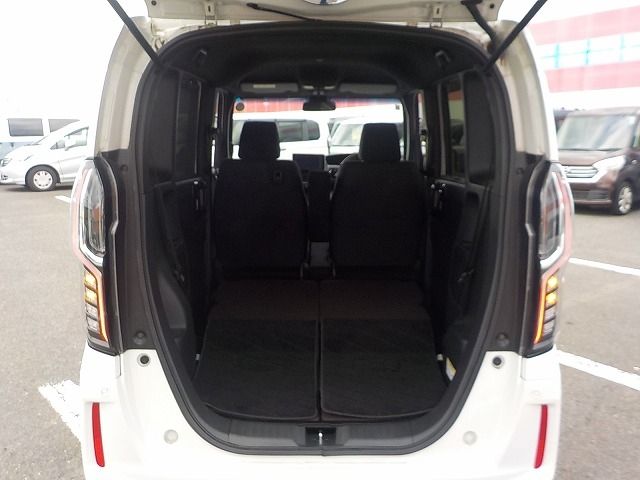 HONDA N BOX CUSTOM 2019 Image 31