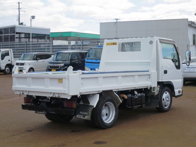 ISUZU ELF 2011 Image 31