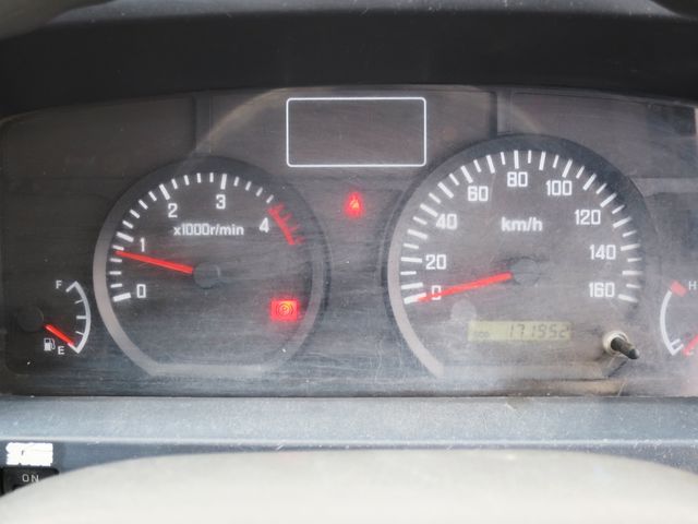 ISUZU ELF 2011 Image 31