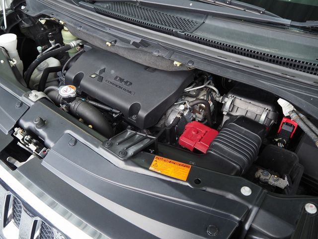 MITSUBISHI DELICA D:5 4WD 2013 Image 31