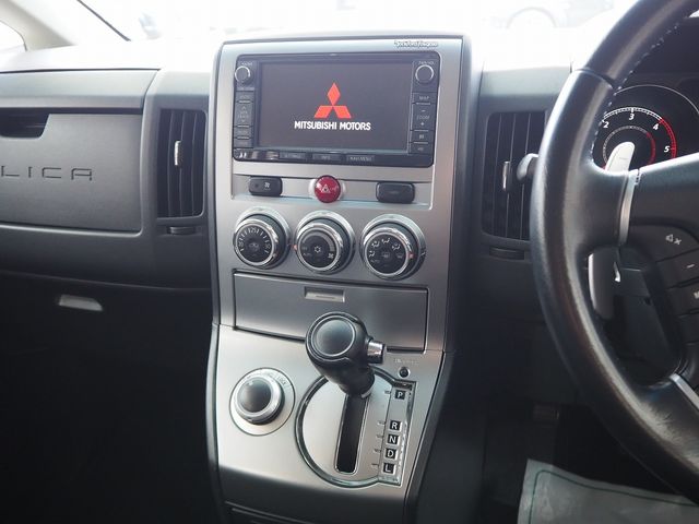 MITSUBISHI DELICA D:5 4WD 2013 Image 31