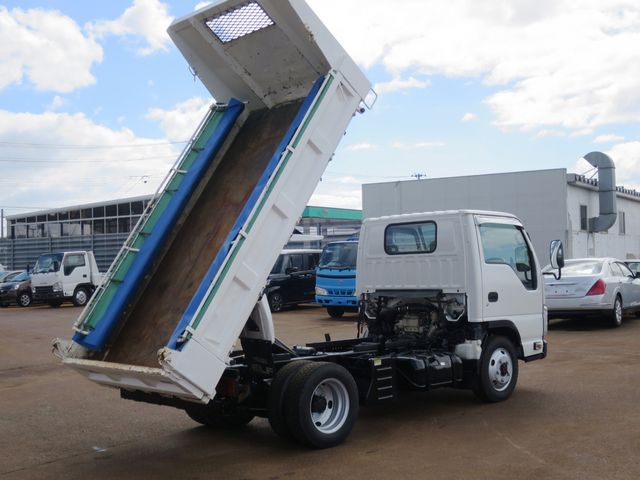 ISUZU ELF 2015 Image 31