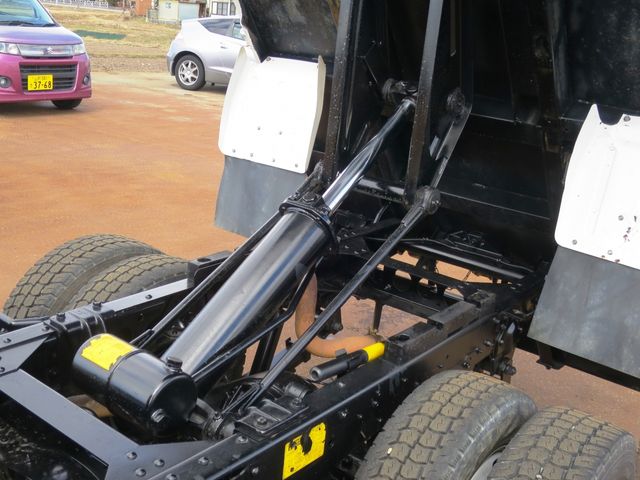 ISUZU ELF 2015 Image 31