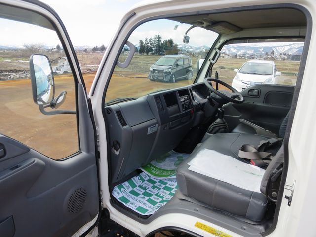 ISUZU ELF 2015 Image 31
