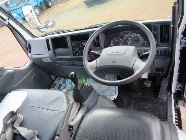 ISUZU ELF 2015 Image 31