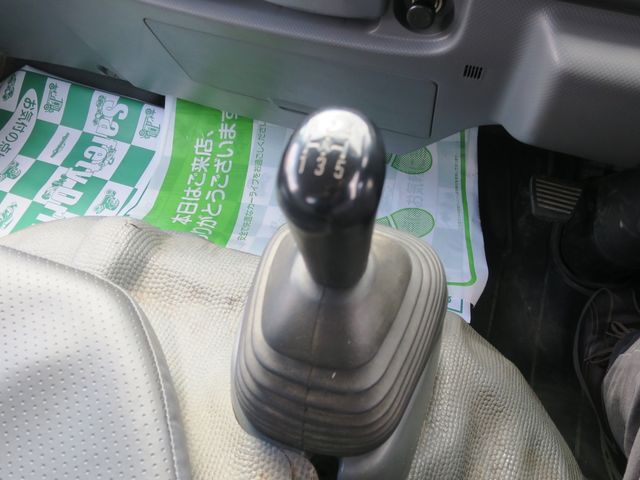 ISUZU ELF 2015 Image 31