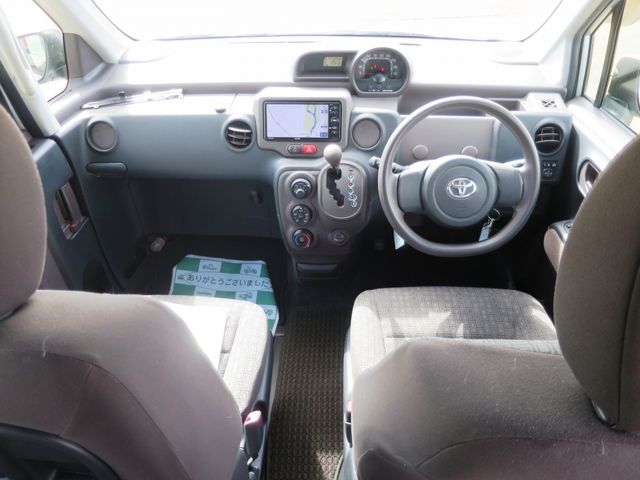 TOYOTA SPADE 2014 Image 31