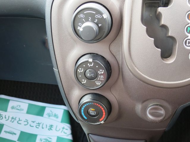 TOYOTA SPADE 2014 Image 31