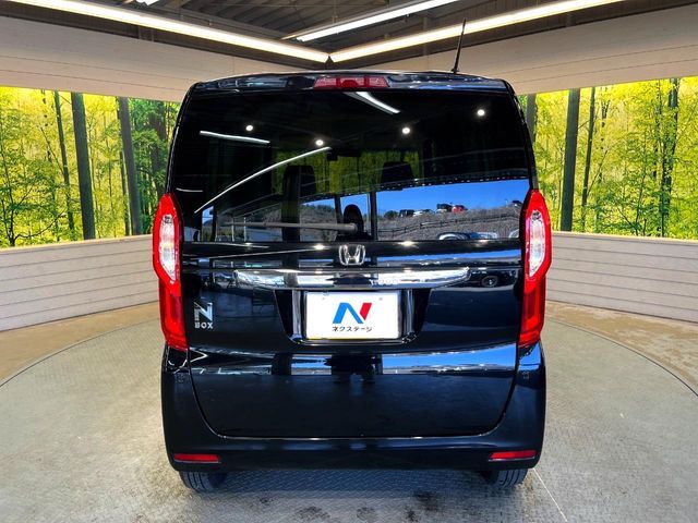 HONDA N BOX 2020 Image 31
