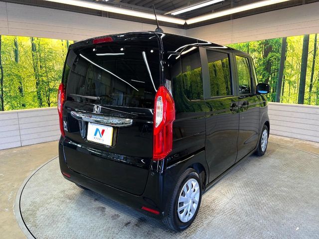 HONDA N BOX 2020 Image 31