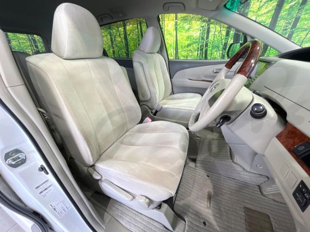 TOYOTA ESTIMA 2012 Image 31