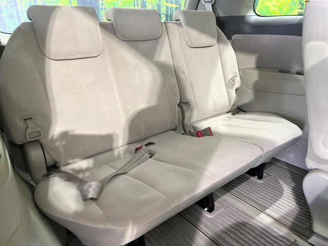 TOYOTA ESTIMA 2012 Image 31