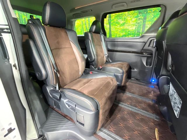 TOYOTA ALPHARD 2014 Image 31