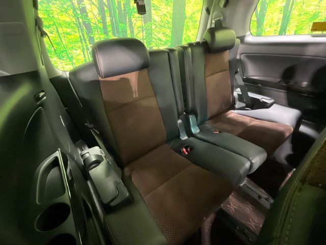 TOYOTA ALPHARD 2014 Image 31