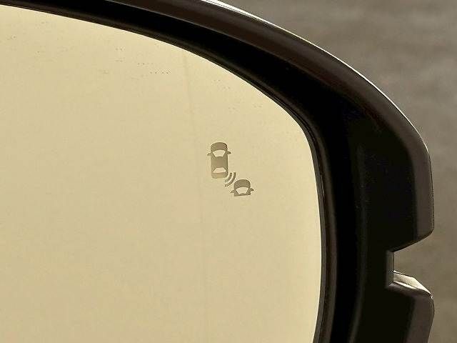 HONDA ZR-V E:HEV 2024 Image 31