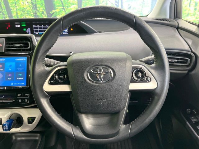 TOYOTA PRIUS 2016 Image 31