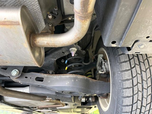 TOYOTA PRIUS 2016 Image 31