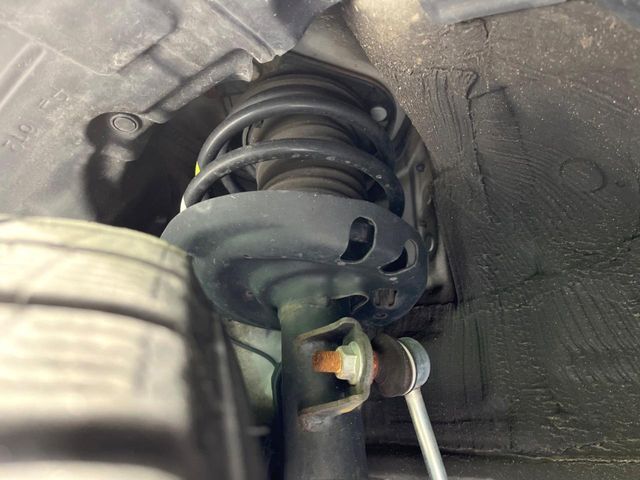 TOYOTA PRIUS 2016 Image 31