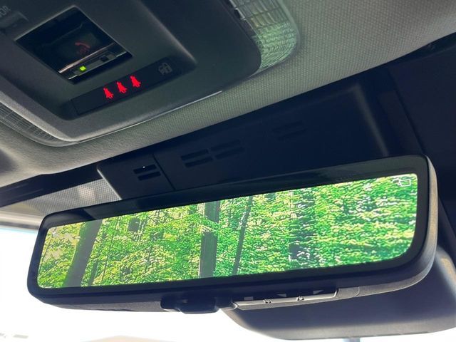 TOYOTA PRIUS 2024 Image 31