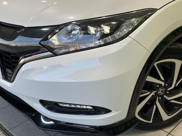 HONDA VEZEL HYBRID 2017 Image 31