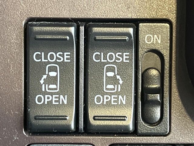 TOYOTA TANK 2018 Image 31