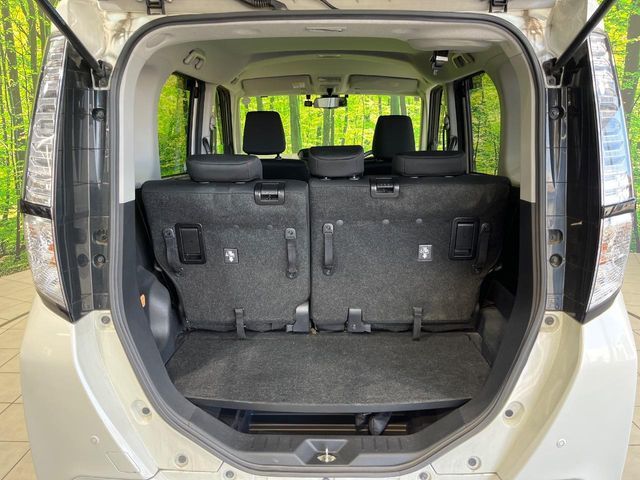 TOYOTA TANK 2018 Image 31