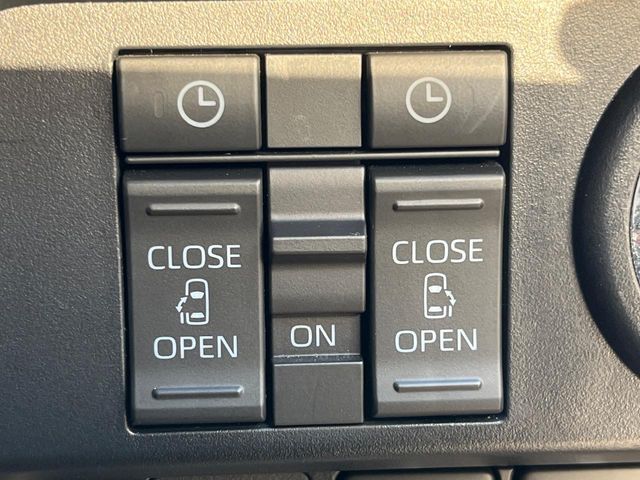 TOYOTA ROOMY 2021 Image 31