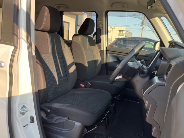 TOYOTA ROOMY 2021 Image 31