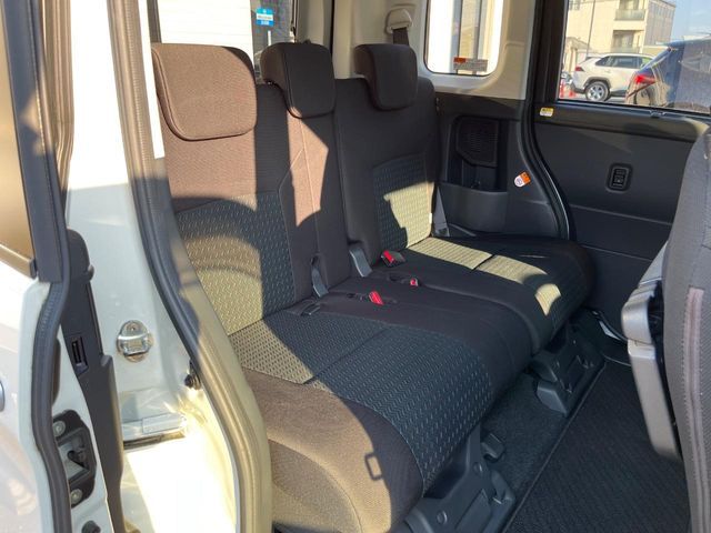 TOYOTA ROOMY 2021 Image 31