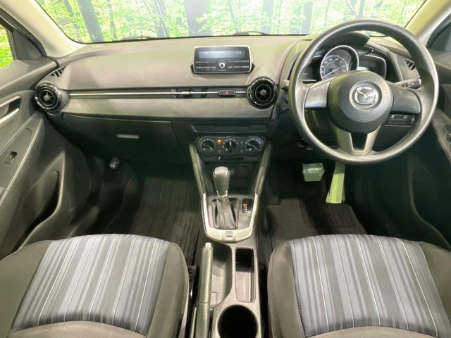 MAZDA DEMIO 2016 Image 31