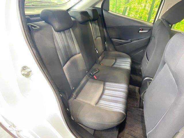 MAZDA DEMIO 2016 Image 31