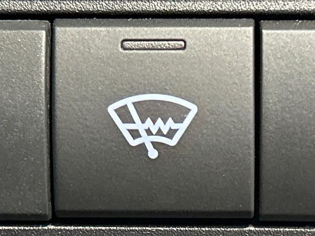 TOYOTA YARIS CROSS HYBRID 2023 Image 31