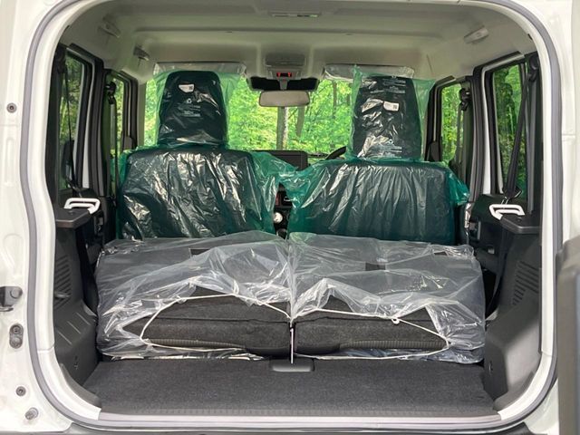 SUZUKI JIMNY NOMADE 2025 Image 31